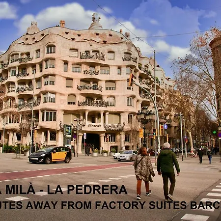 Factory Suites Barcelona *